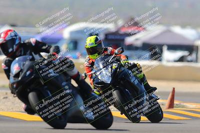 media/Oct-09-2022-SoCal Trackdays (Sun) [[95640aeeb6]]/Turn 2 (1110am)/